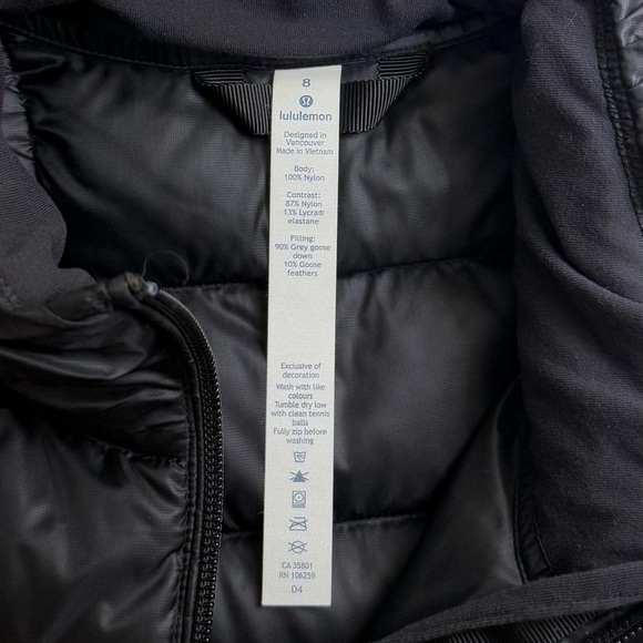 Lululemon Down For A Run Vest II in Black - Picture 14 of 16